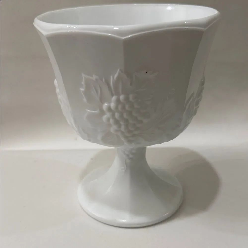 Indiana Glass White Milk Pedestal 6 2/2 In Tall Vase 3 In Round Grape Floral